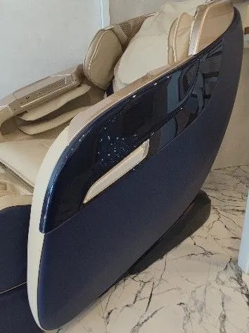 Массажное кресло Rovos R657L