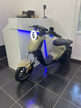 Электроскутер Wenbox U+B