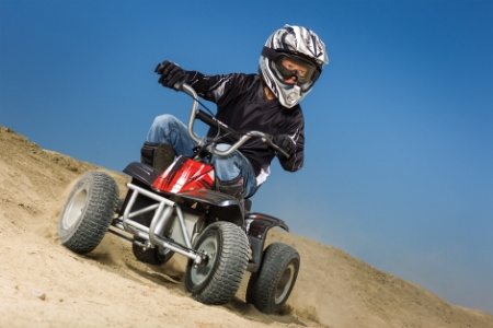 Детский электроквадроцикл Razor Dirt Quad