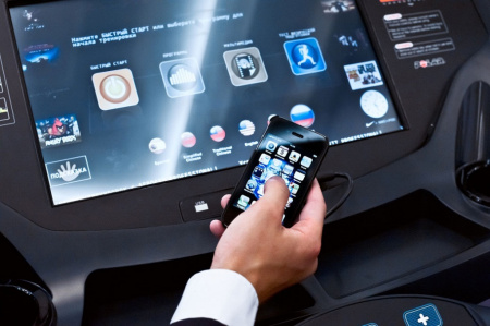 Беговая дорожка AeroFit Professional 9900T 19"LCD