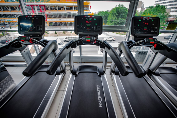 Беговая дорожка UltraGym UG-Power 008