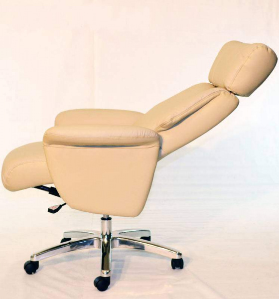 Массажное кресло Recliner Relax Royal бежевый