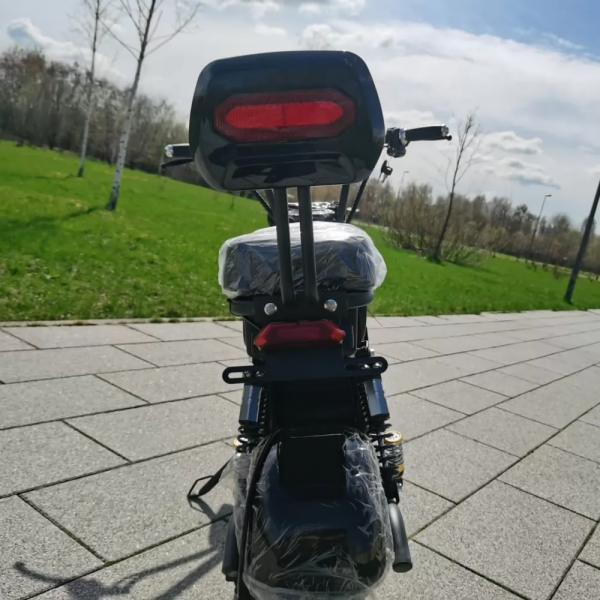 Электроскутер Wolong C2 PRO plus