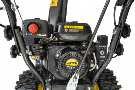 Бензиновый снегоуборщик Huter SGC-5500В