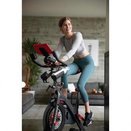 Велотренажер Schwinn IC8, спин-байк (100893)