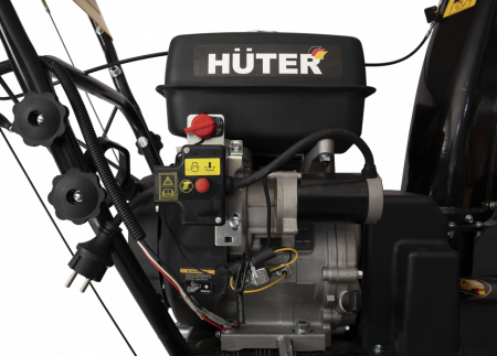 Бензиновый снегоуборщик Huter SGC 8000